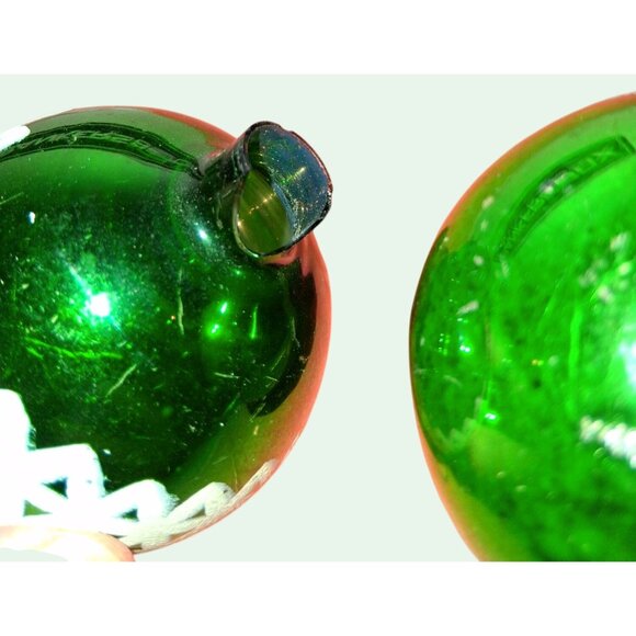 Set Of 7 Vintage Green Christmas Ornaments Silver Glitter Snowflake Swirl Design - Picture 6 of 7